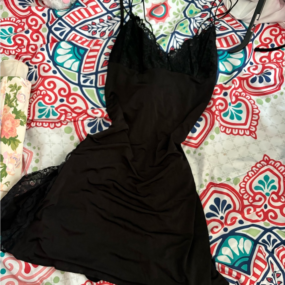 SKIMS Black Lace Chemise